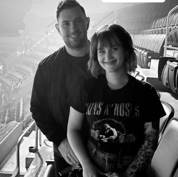 Meet your Posher, Hailey - Picture 1 of 1